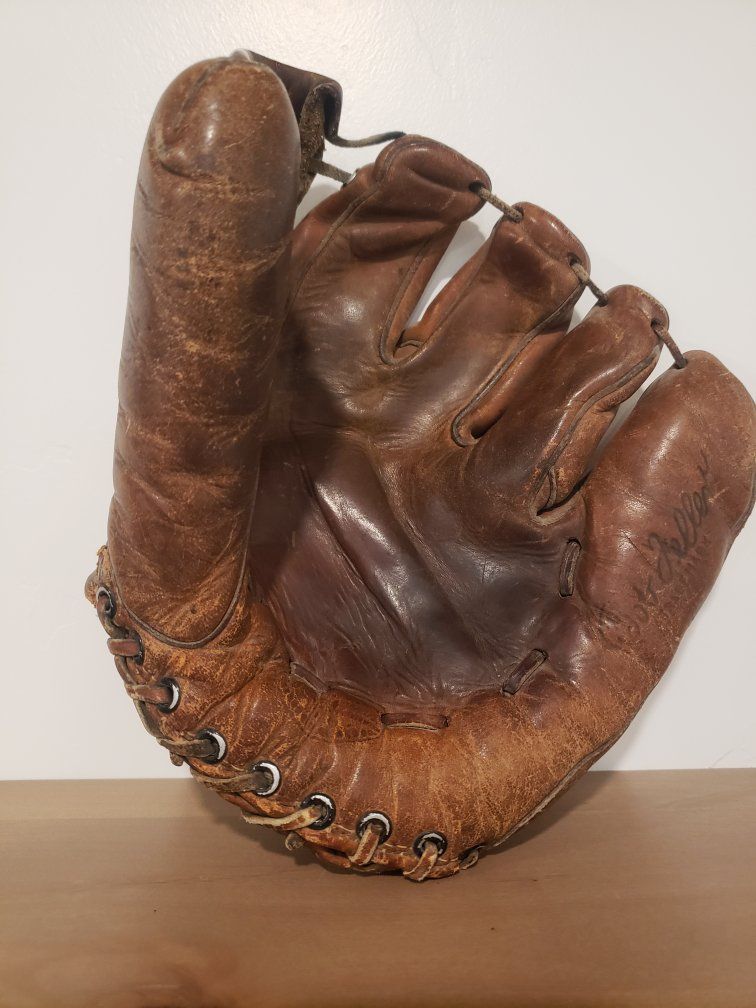 Vintage Bob Feller Catchers Mitt Baseball Glove Brown Leather Autograph
