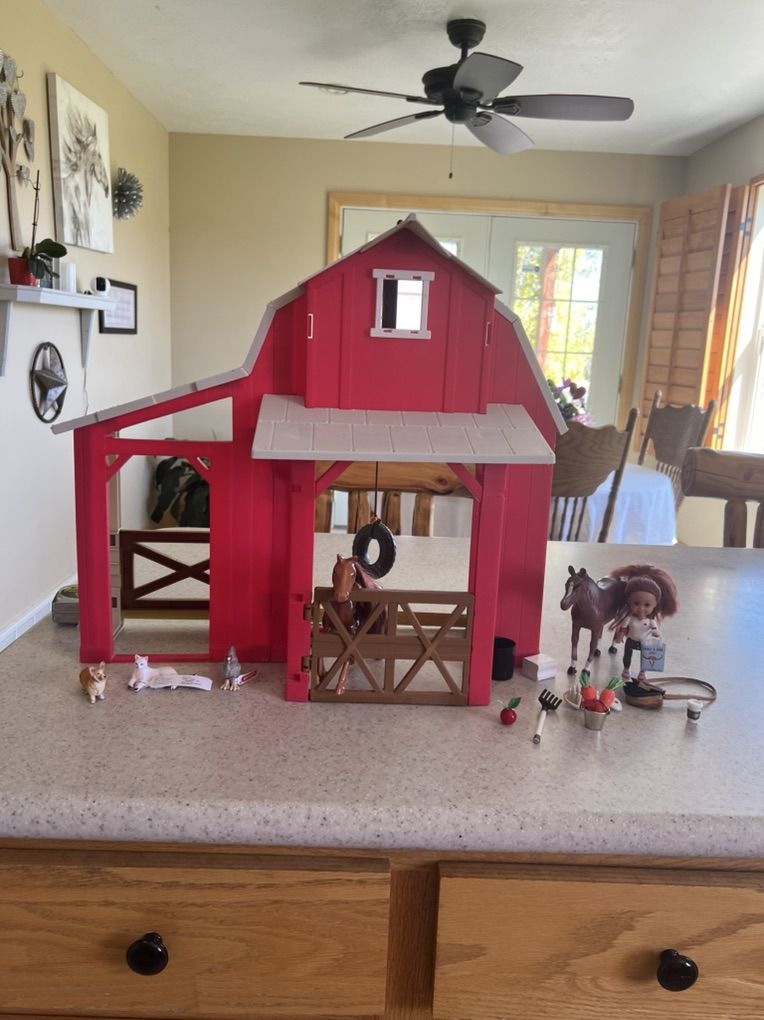Gently Used Play Set Horse