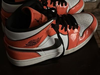 Nike Jordan high tops