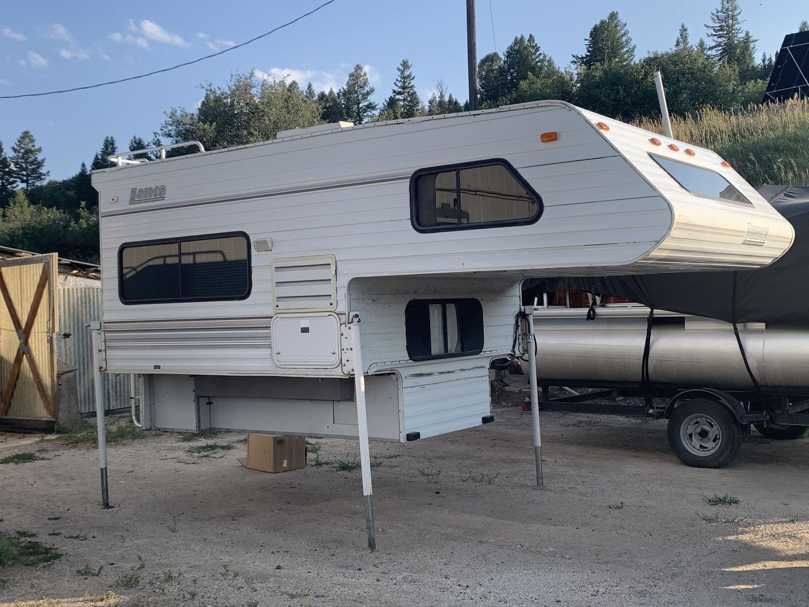 Truck camper for sale $4000 OBO