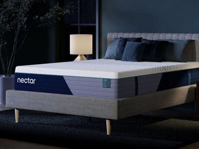 New, Queen size Nectar Premier Hybrid Mattress