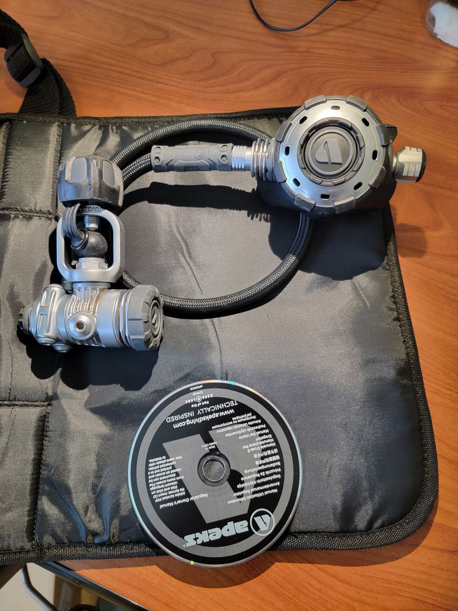 Apeks MTX-RC Scuba Regulator - New in box