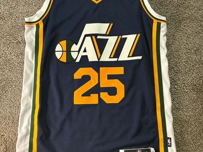 Authentic Vintage Adidas Jazz Al Jefferson #25 Swingman Jersey 02/2011 Men's Small +2 Length NWT