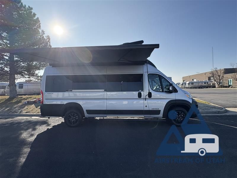 New 2026 Airstream Rangeline POP TOP