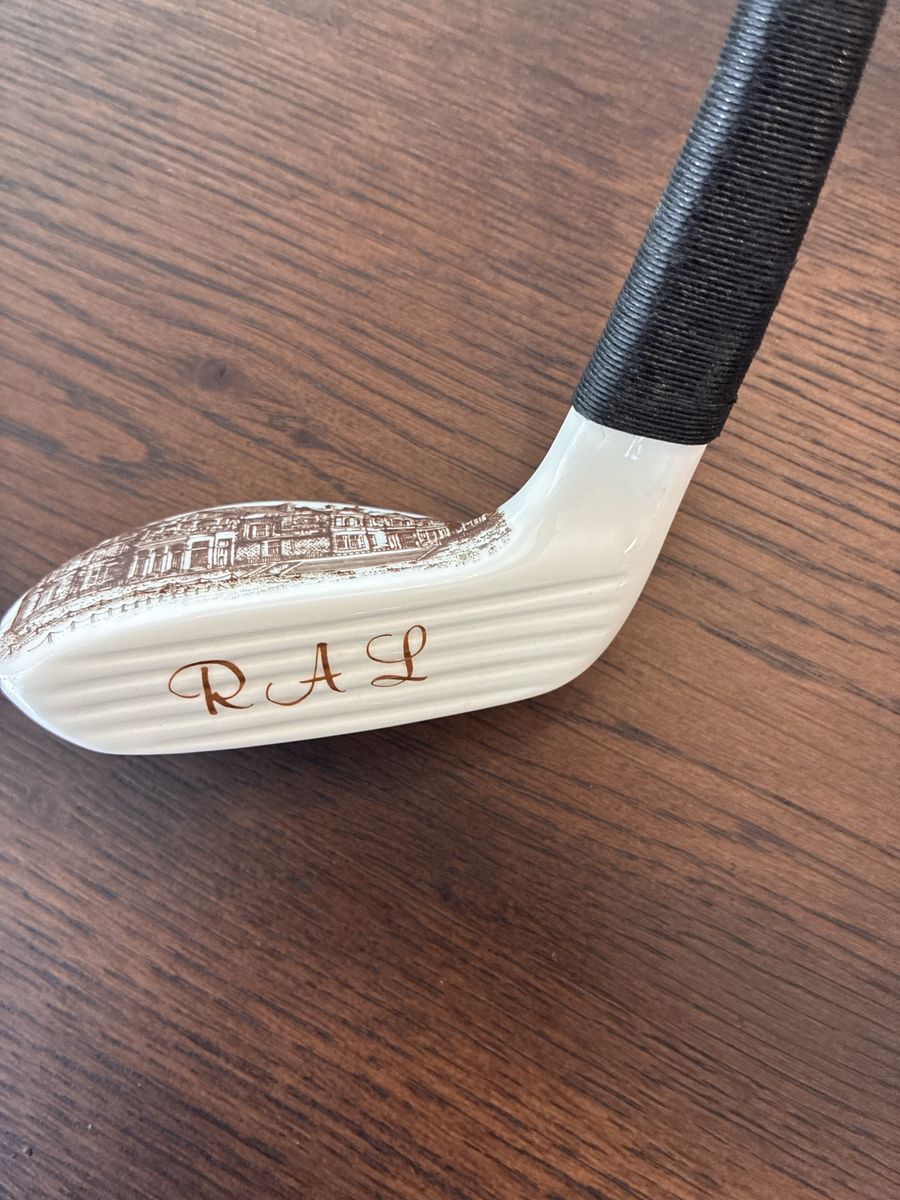 St. Andrews Fine Bone China R&A Clubhouse Putter 