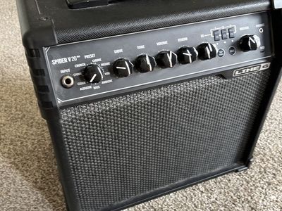 Line 6 Guitar Amp