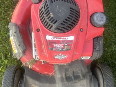 Troy-Bilt TB200 159cc Gas Push Lawn Mower with 21-inch Cutting Deck :PICK UP ONLY