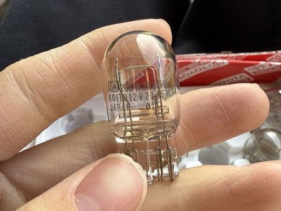 Toyota Light Bulb