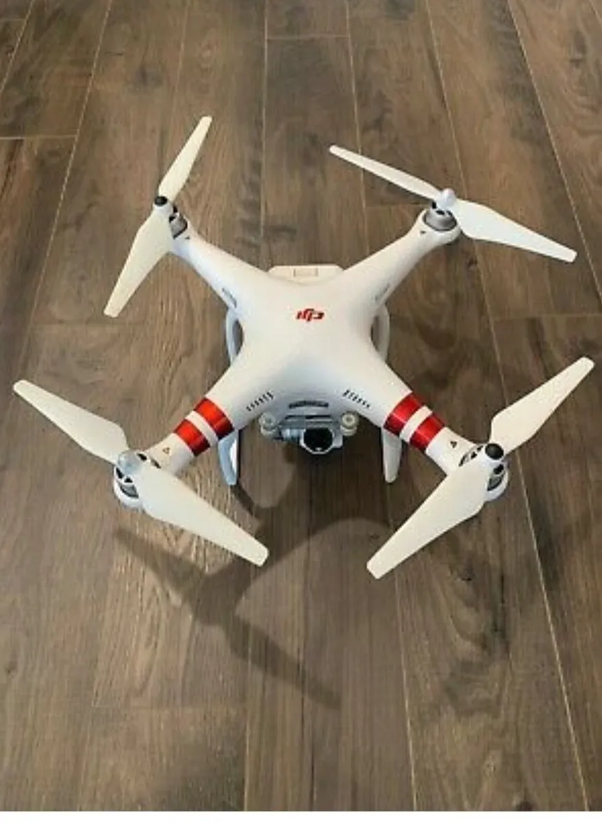 DJI phantom 3 standard quadcopter camera drone