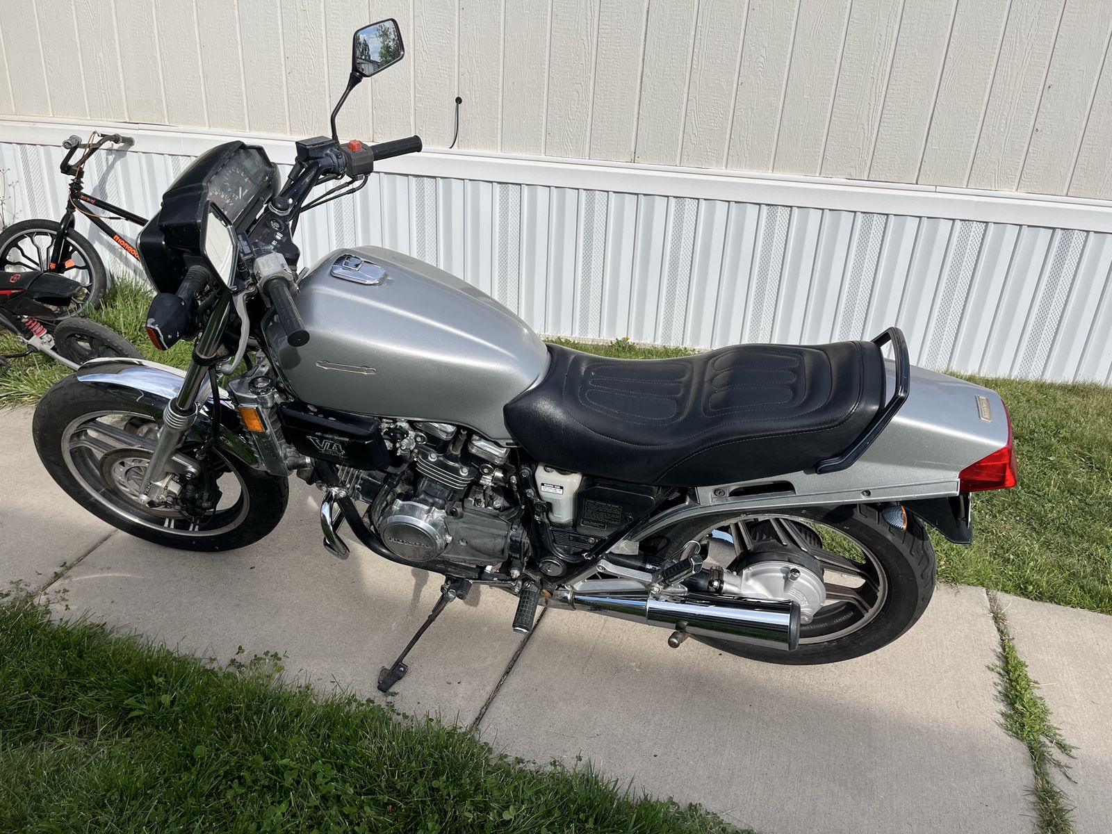 1983 Honda Sabre VF750S (V45) Motorcycle - Silver, Classic Cruiser