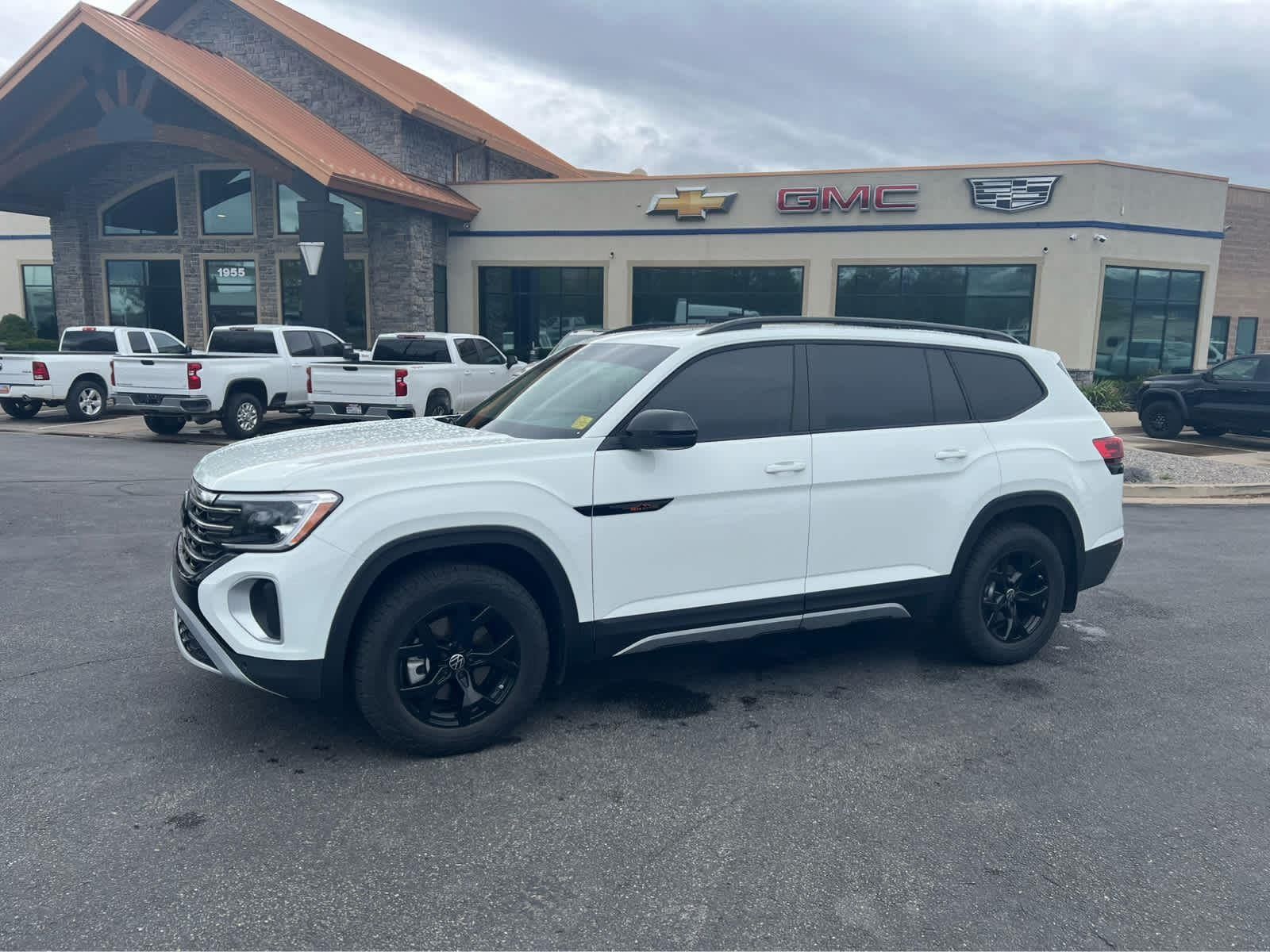 2025 Volkswagen Atlas Peak Edition 4Motion