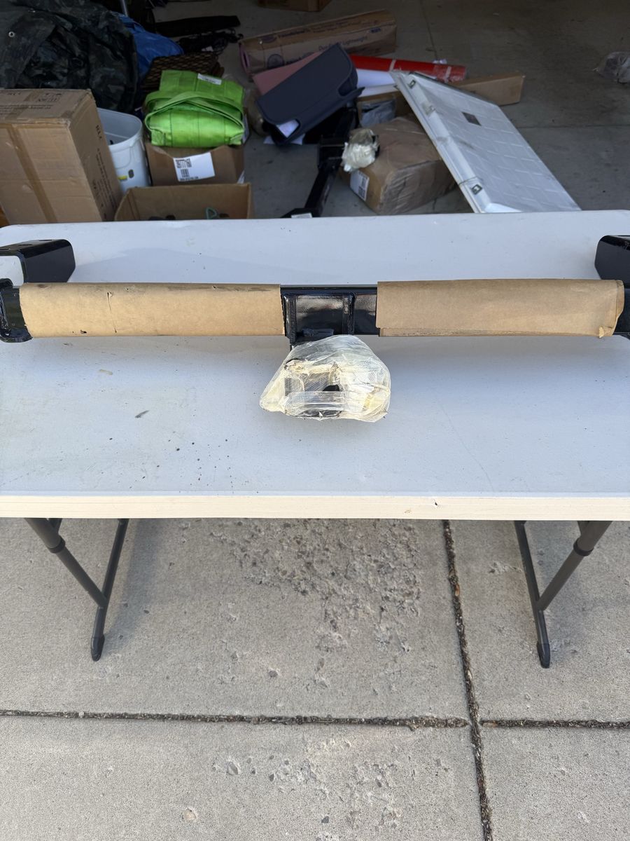 Main image 4