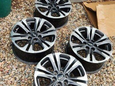 17in 6 lug chevrolet wheels