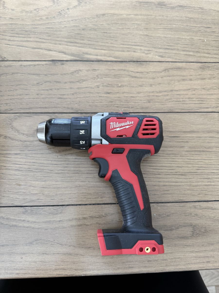 BRAND NEW Milwaukee Drill – $100