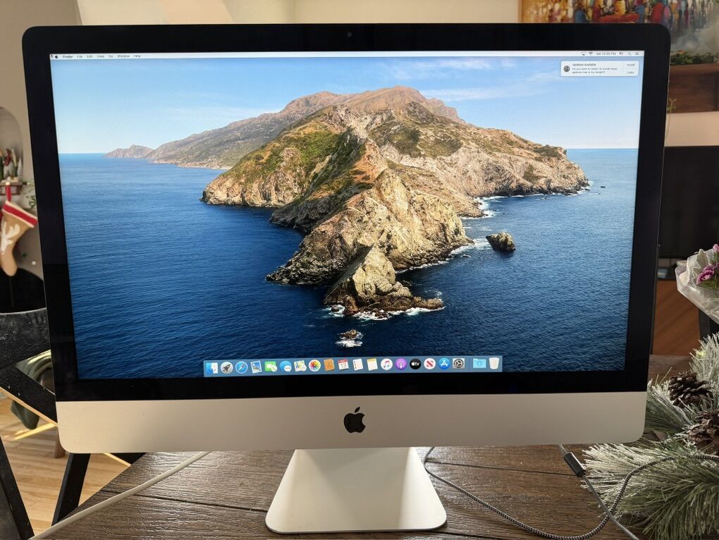 27 Inch iMac 3.4 ghz i5, 2013 1tb SSD works great!