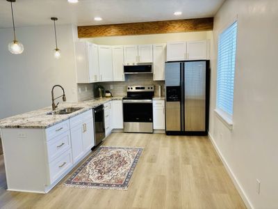 Beautiful Brand New 2 Bed 1 Bath Apartment