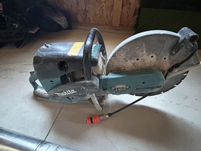 Makita EK7301 73cc 14-inch Gas Power Cutter Concrete Saw - Used