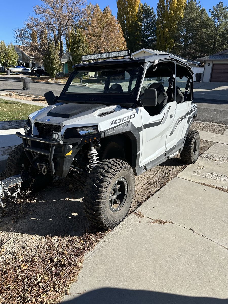 2019 Polaris general 1000