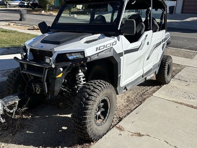 2019 Polaris general 1000