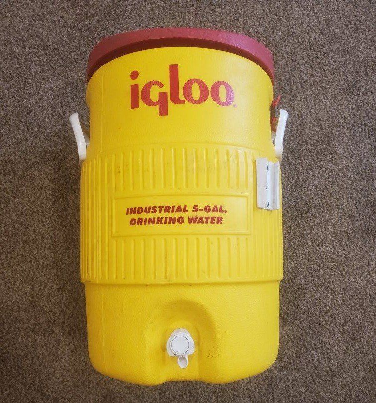 Igloo Water/Drink Cooler - 5 Gallon