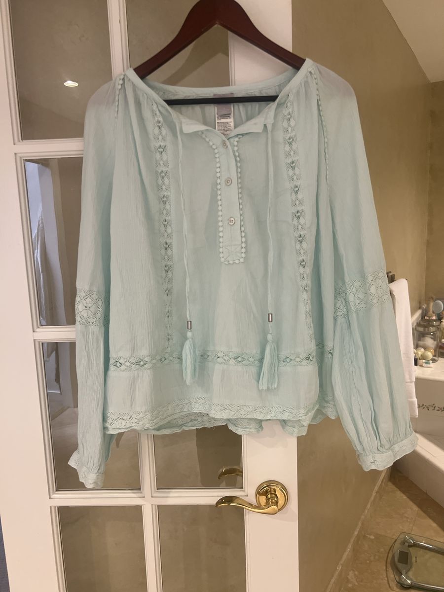 Chico's Light Blue Long Sleeve Lace Inset Boho Peasant Blouse Size 4 in Chico sizing (20-22 W)