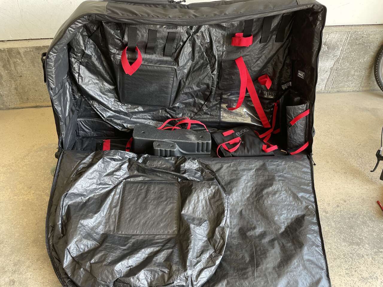 Main image 2
