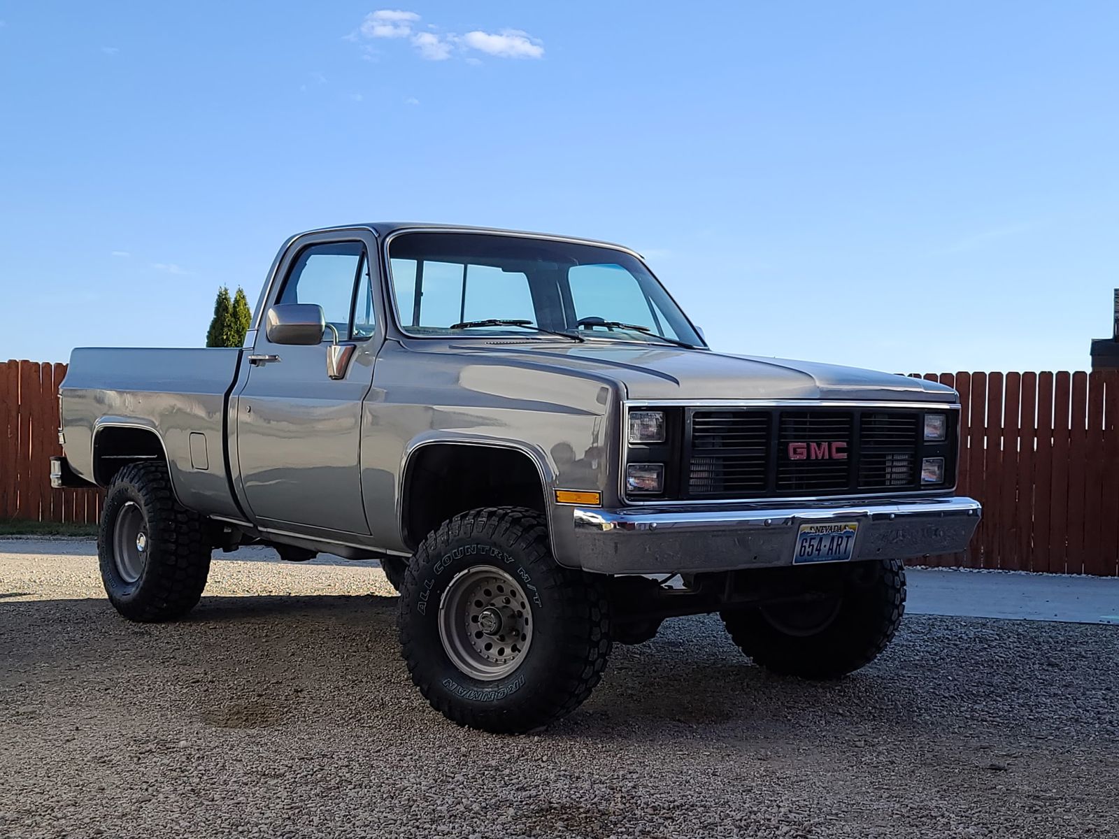 Selling 85 GMC K1500