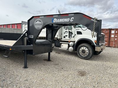 2024 Diamond C Gooseneck Trailer – LIKE NEW, PAID CASH