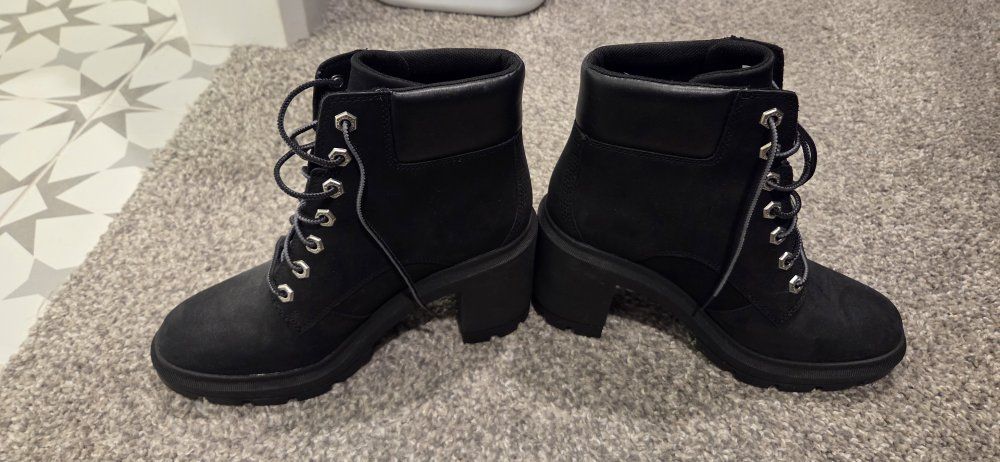Timberland Boots women's sz 8