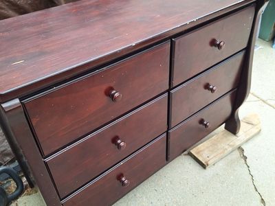 Dresser with 6 Drawers