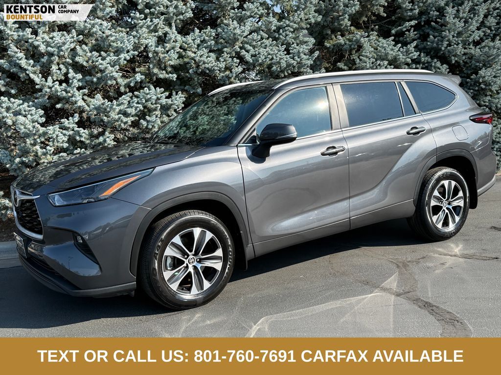 2025 Toyota Highlander XLE