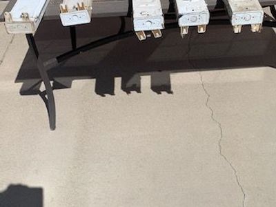 4' Florscent Lite fixtures