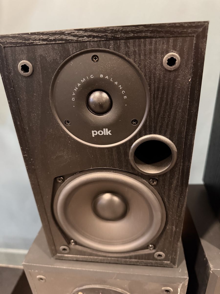 Vintage Polk Audio R15 bookshelf speakers