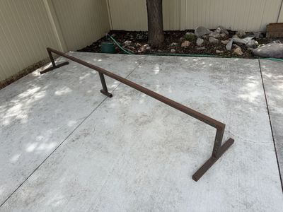 Skateboard Rail