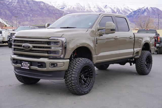 2026 Ford F-350 Super Duty Platinum