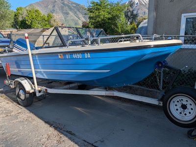 1975
Sea Swirl 16' fishing boat