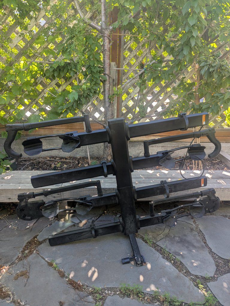 Kuat NV Base 2.0 4-bike rack (2" hitch mount)