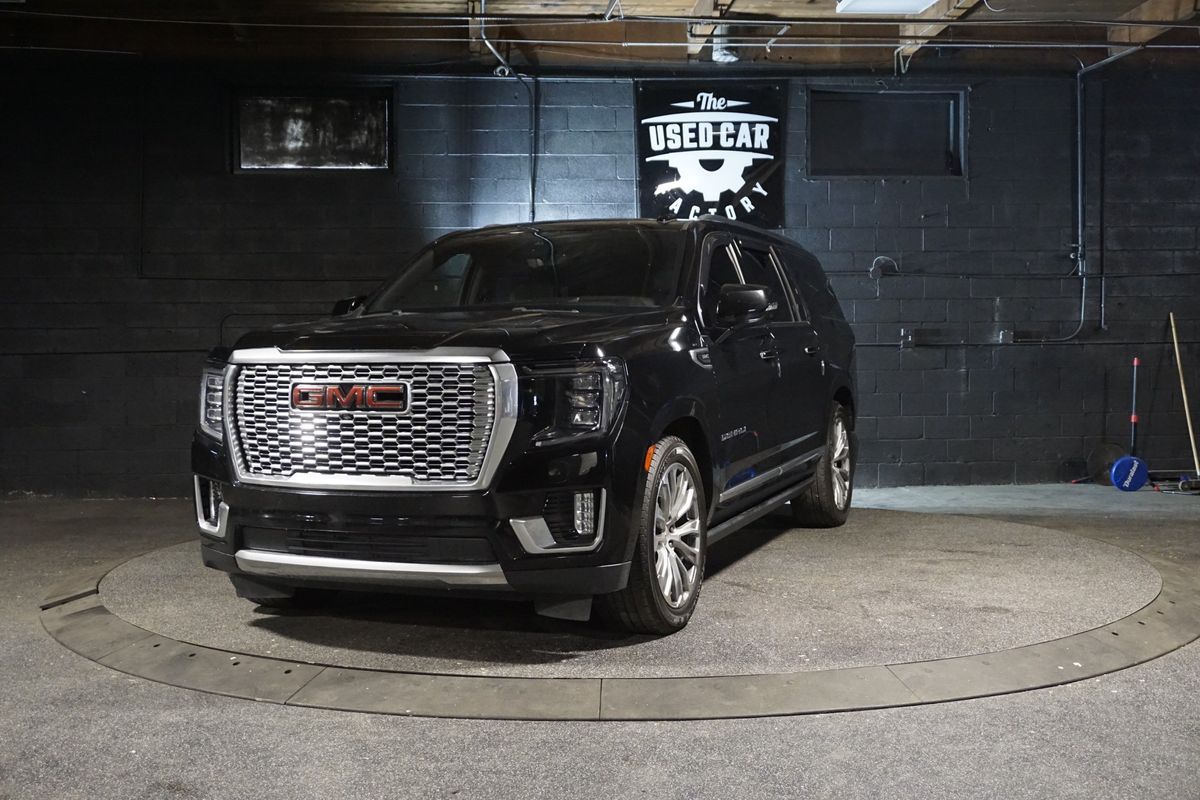 2021 GMC YUKON Denali
