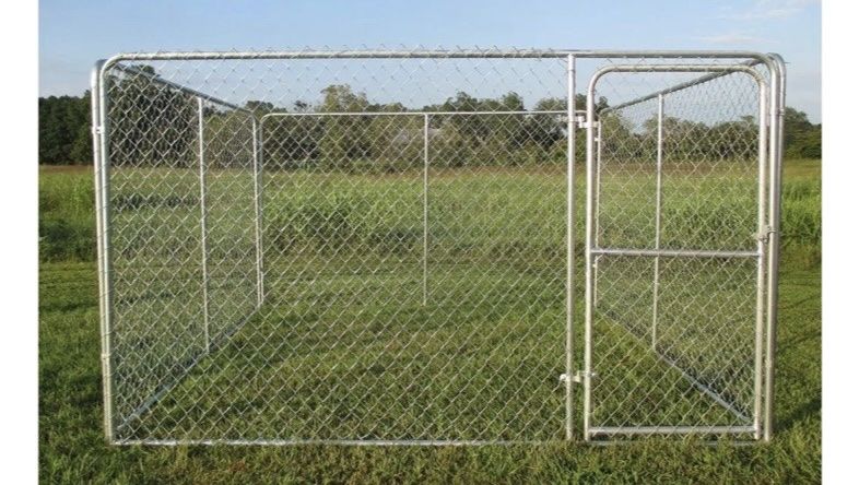 Large Chain Link Outdoor Dog Kennel 10' x 10' x 6' with Gate