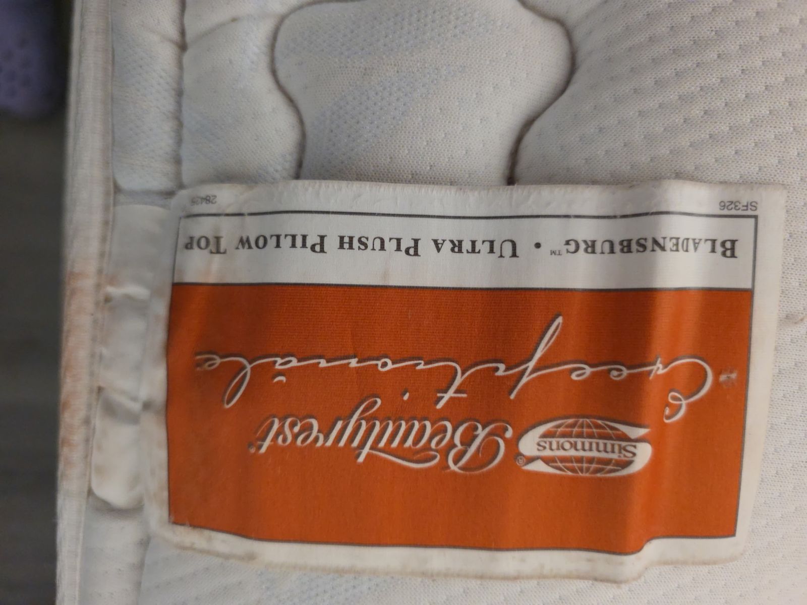 Simmons king mattress