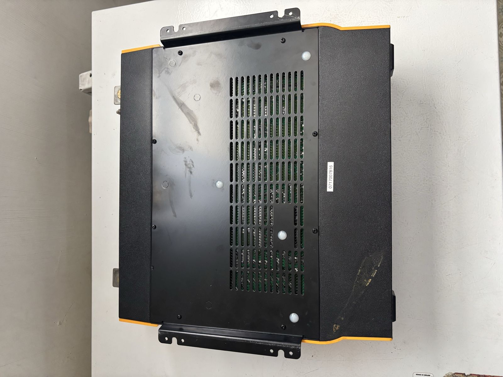 Main image 4