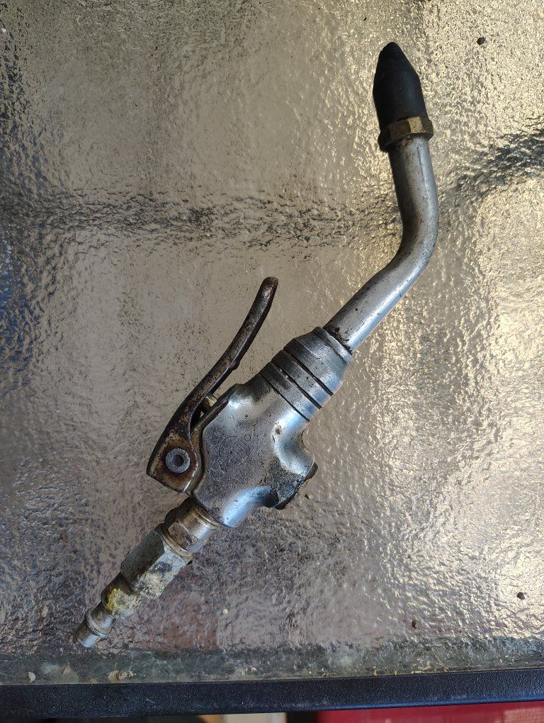 Vintage AMFLO Air Blow Gun 1/4" FNPT Air Compressor Blower Nozzle Tool
