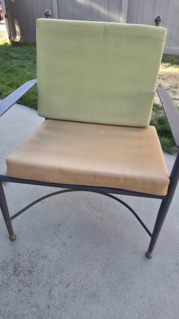 patio table, 6 chairs. and umbrella