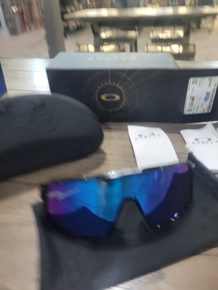 Oakley Sutro Lite Sweep Prizm Road Jade Sunglasses - New, Unused, with Box and Case