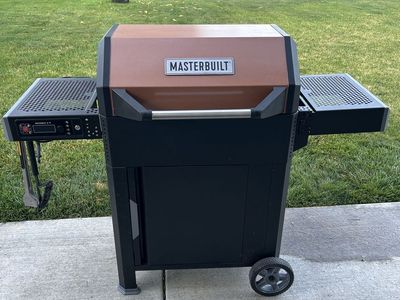 Masterbuilt Autoignite 545 Digital Charcoal Grill and Smoker