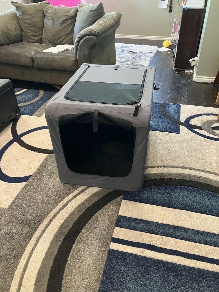 Large dog kennel / crate