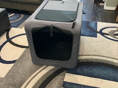 Large dog kennel / crate