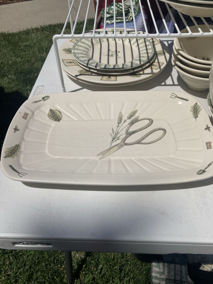 Vintage Pfaltzgraff Naturewood fished and accompanying serving sets
