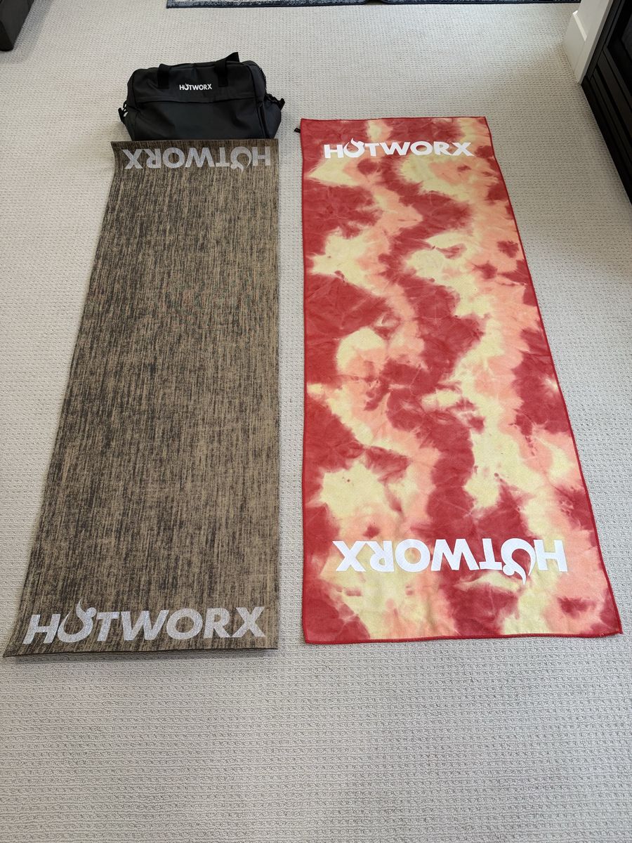 HOTWORX Yoga Mat, Towel, & Duffle Bag Set - Like New!