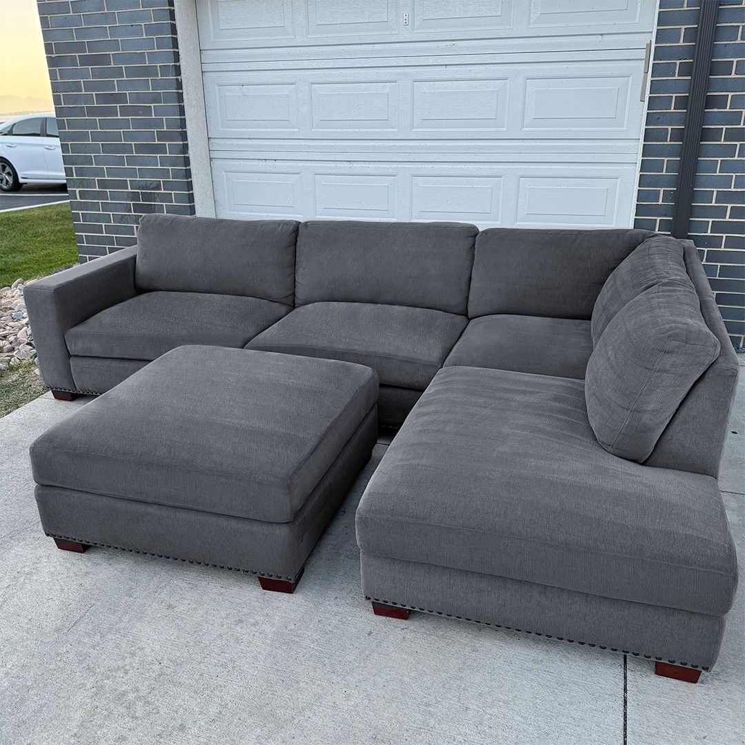 Delivery Available - Costco Gray Sectional Couch & Ottoman